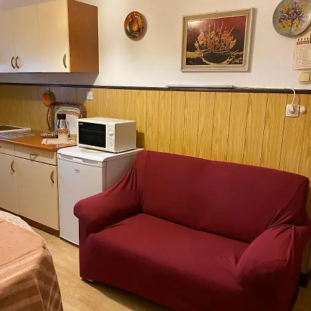 Guest house 